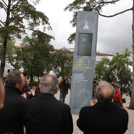 Santuario de Fátima inaugura reloj del centenario